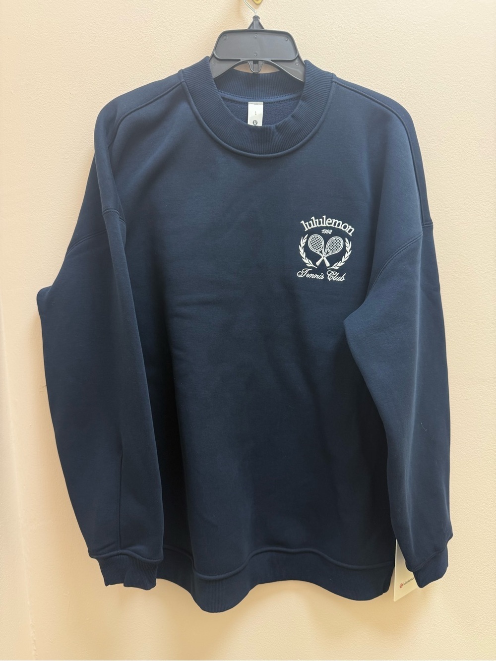 LuluLemon Heavyweight Fleece Pullover *Graphic in True Navy